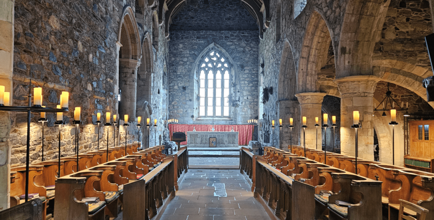 A legacy of hope has helped to light up Iona Abbey, replacing paraffin lights with eco-friendly candles.